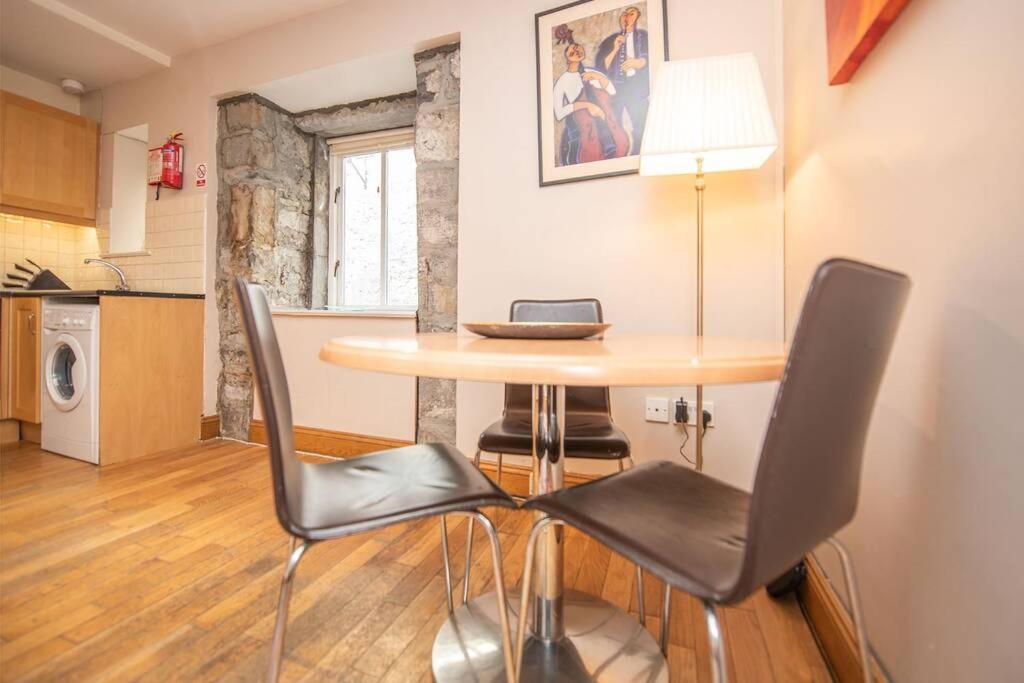 Latin Quarter Luxury Apartamento Galway Exterior foto