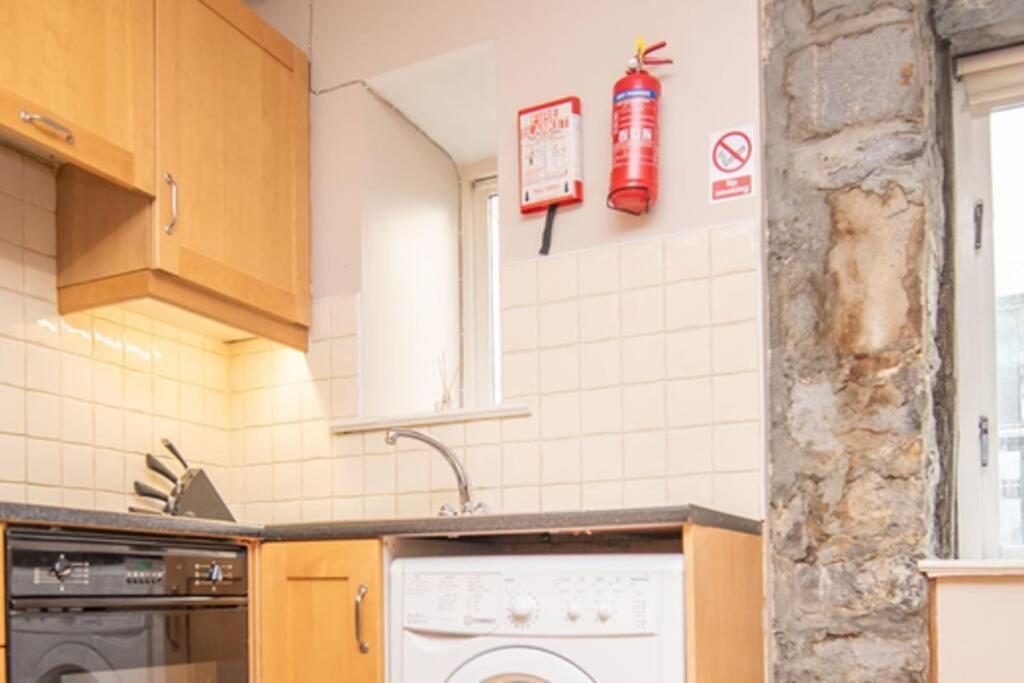 Latin Quarter Luxury Apartamento Galway Exterior foto